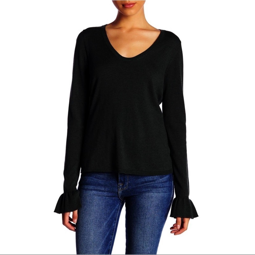 14th & Union Bell or Ruffle Cuff Sweater NWT
